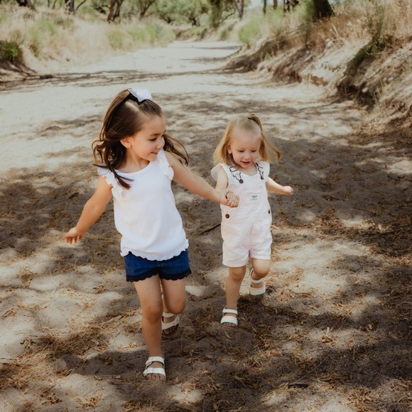 Meet your Posher, Kammi - Picture 2 of 2